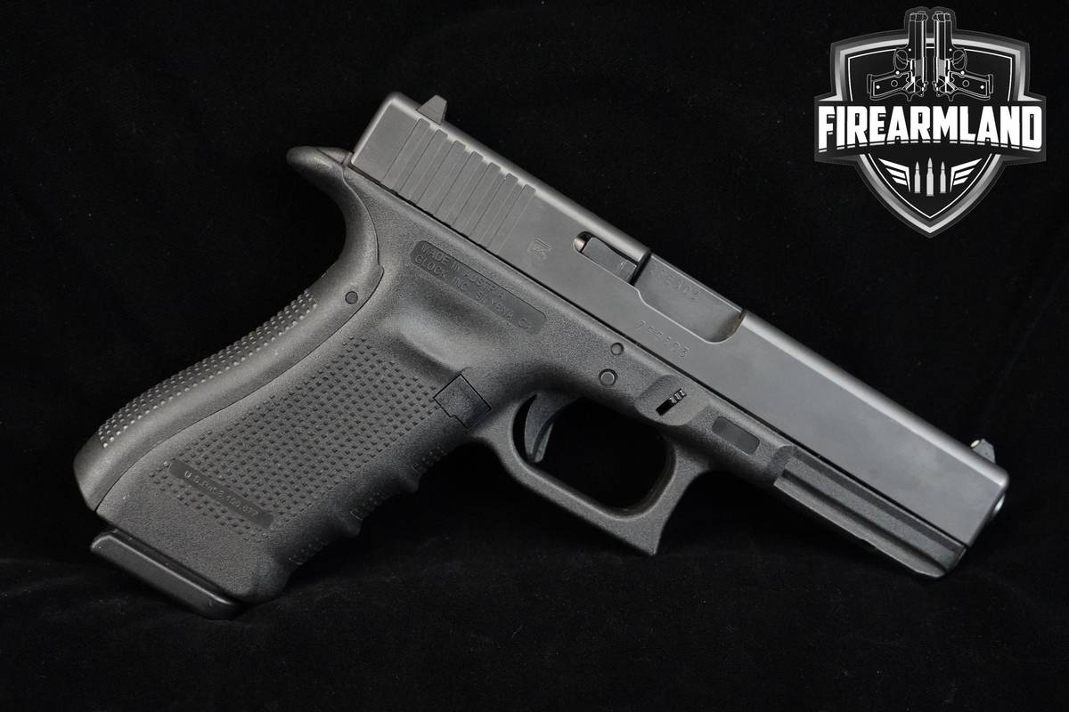 Glock 17 Gen 4 9mm 4.49" Glock G17 G-17 Gen-4 +2 MAGS & ORIG CASE