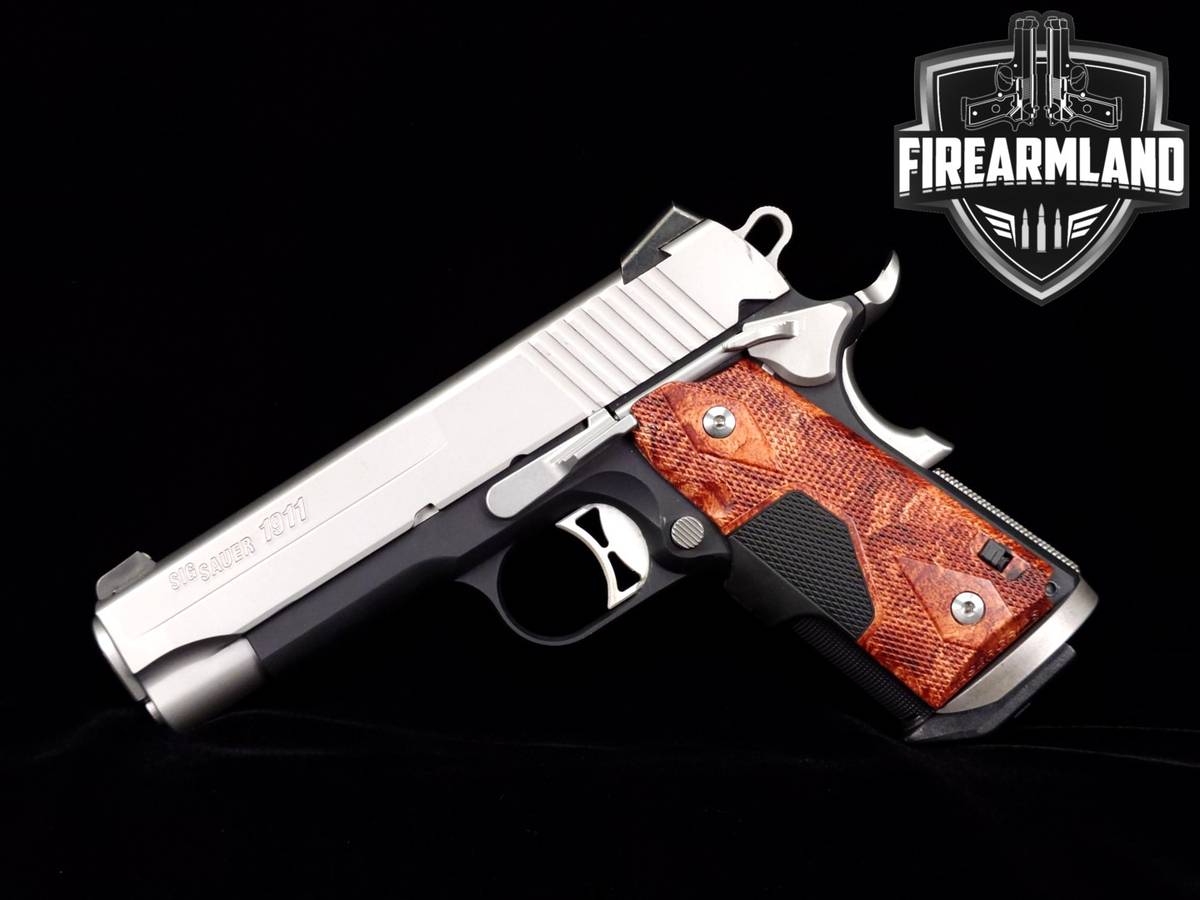 Sig Sauer 1911 C3 45 ACP 4.2" Two-Tone Stainless +2 MAGS & ORIG CASE