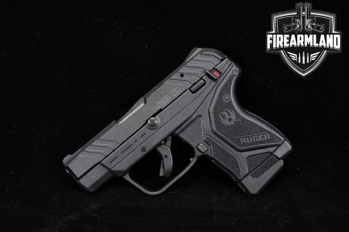LIKE-NEW Ruger LCP II Lite Rack 22LR 2.81" Blued +HOLSTER
