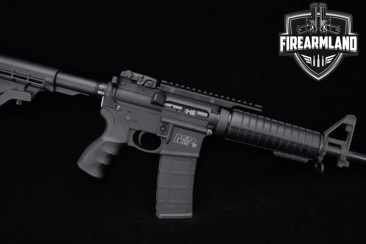 Smith & Wesson (S&W) M&P15 5.56 NATO AR-15 AR15 AR S&W-M&P15 M&P-15 +3 MAGS