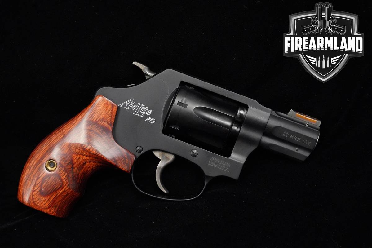 Smith & Wesson (S&W) Model 351 AirLite PD 22 Magnum 2" S&W 351 DA/SA