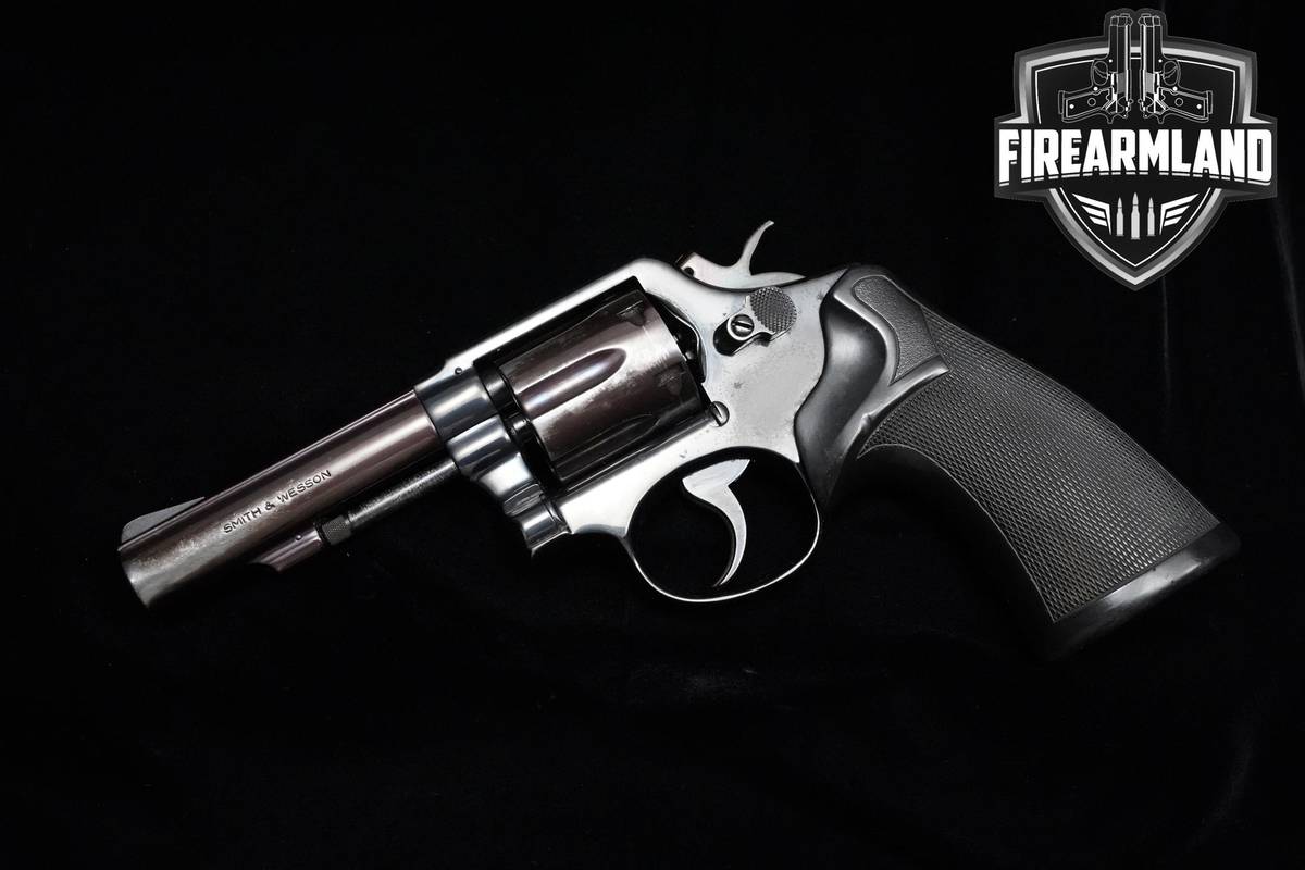 1967-1977 Smith & Wesson (S&W) Model 10-6 38 Special 4" Blued S&W 10-6
