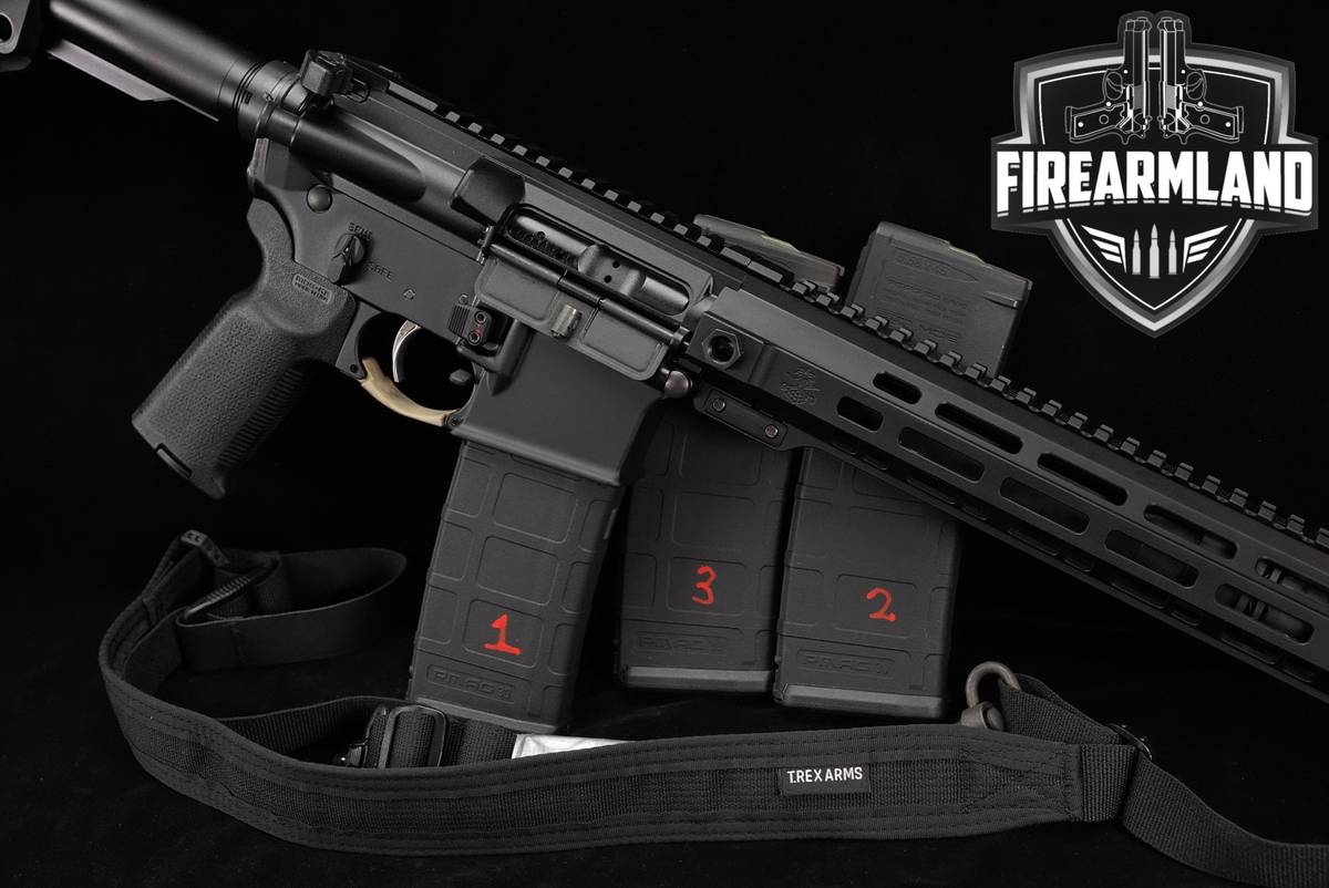 Bravo Company BCM4 5.56 NATO AR-15 AR15 BCM 4 BRACE +3 MAGS, CASE