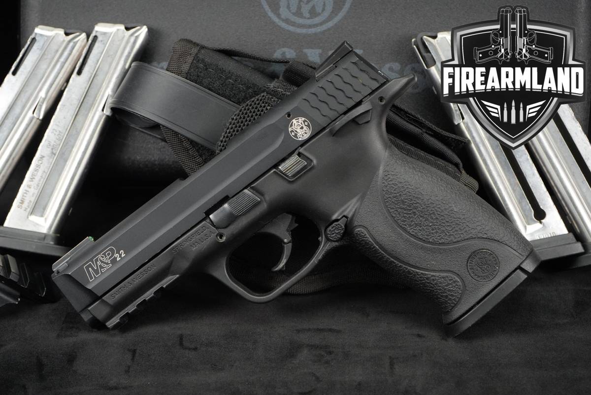 Smith & Wesson M&P22 S&W 22LR M&P-22 +5 MAGS, ORIG CASE & HOLSTER