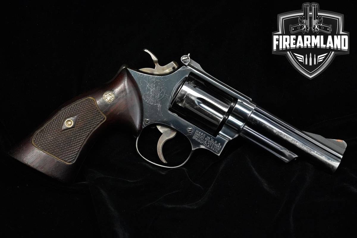 1964 Smith & Wesson (S&W) Model 19-2 Combat Magnum 357 Magnum 4" S&W 19-2