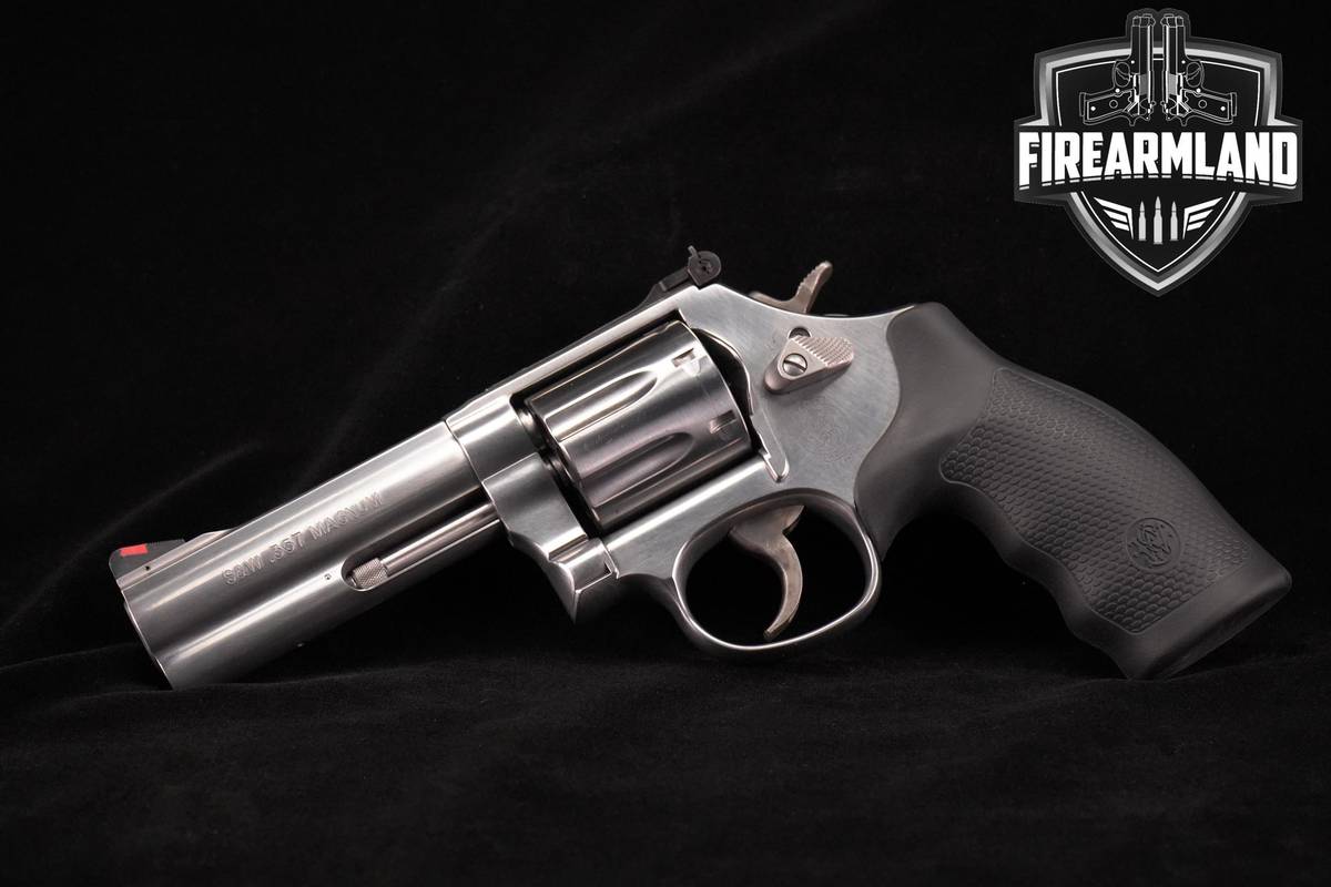 Smith & Wesson S&W Model 686-6 Plus 357-Magnum 4" Stainless M686 +ORIG CASE