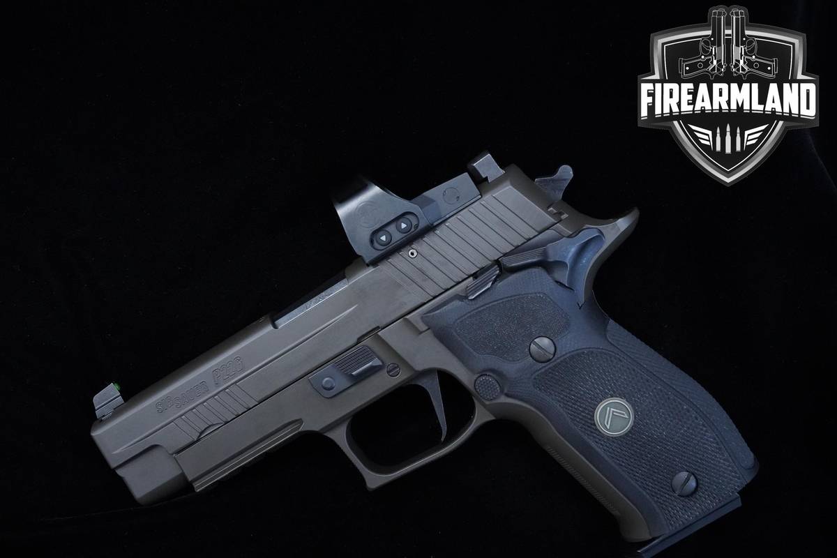 Sig Sauer P226 Legion SAO RXP 9mm 4.4" P226 P-226 3 MAGS, ORIG CASE & OPTIC