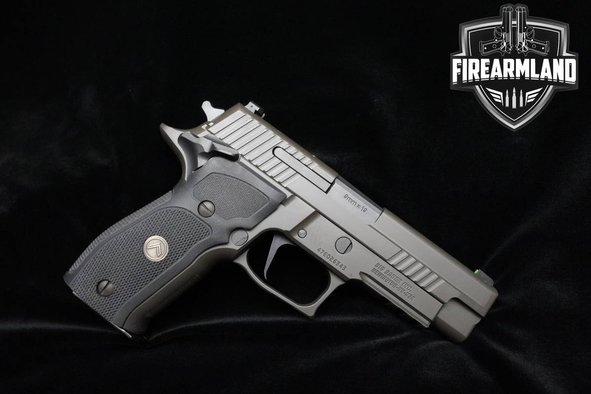 Sig Sauer P226 Legion 9mm 4.4" Legion Gray Sig-Sauer P226 3MAGS & ORIG CASE