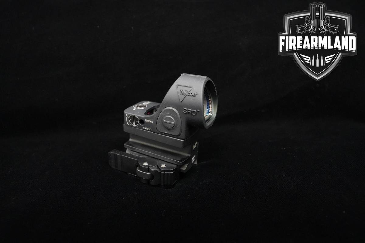 Trijicon SRO 1 MOA Dot Trijicon SRO1 +ORIG CASE & Riser