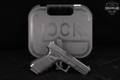 Glock G22 Gen 3 .40 S&W Black in Good Condition Image 2