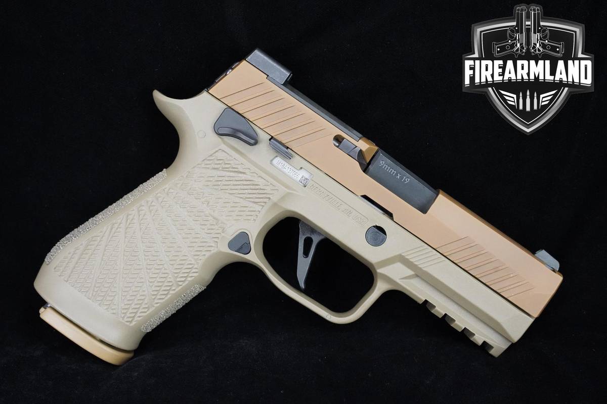 Sig Sauer P320 M18 9mm 3.8" Coyote Tan Sig-Sauer P320-M18 +CASE & HOLSTER