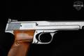 1959 Smith & Wesson (S&W) Model 41 .22 LR Blued in Very Good Condition Image 5