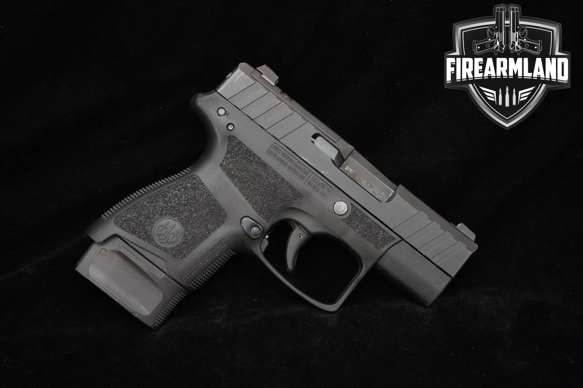 Beretta APX A1 Carry 9mm 3.07" +4 MAGS & HOLSTER