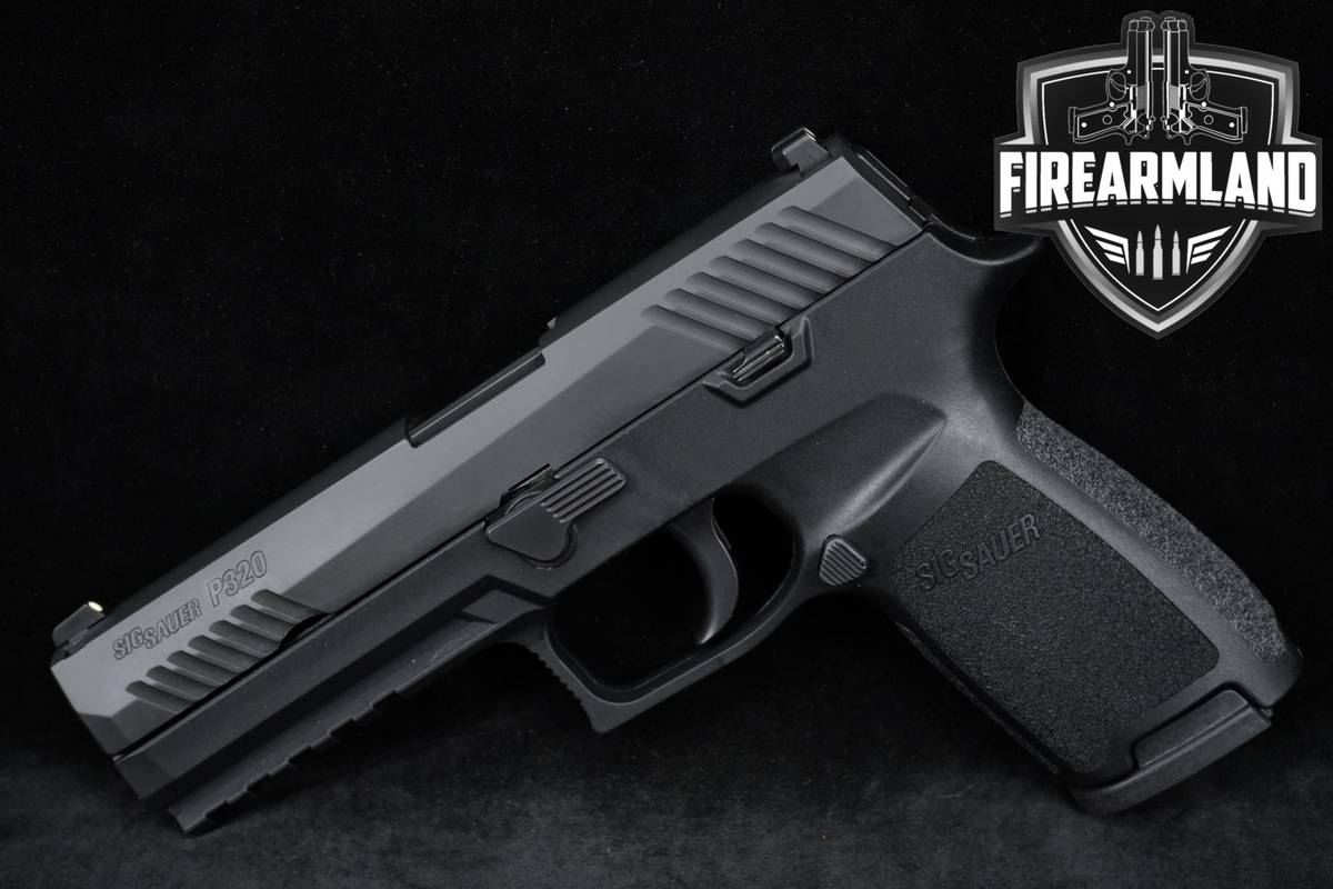 Sig Sauer P320 Full-Size 9mm 4.7" P-320 +2 MAGS, ORIG CASE & HOLSTER