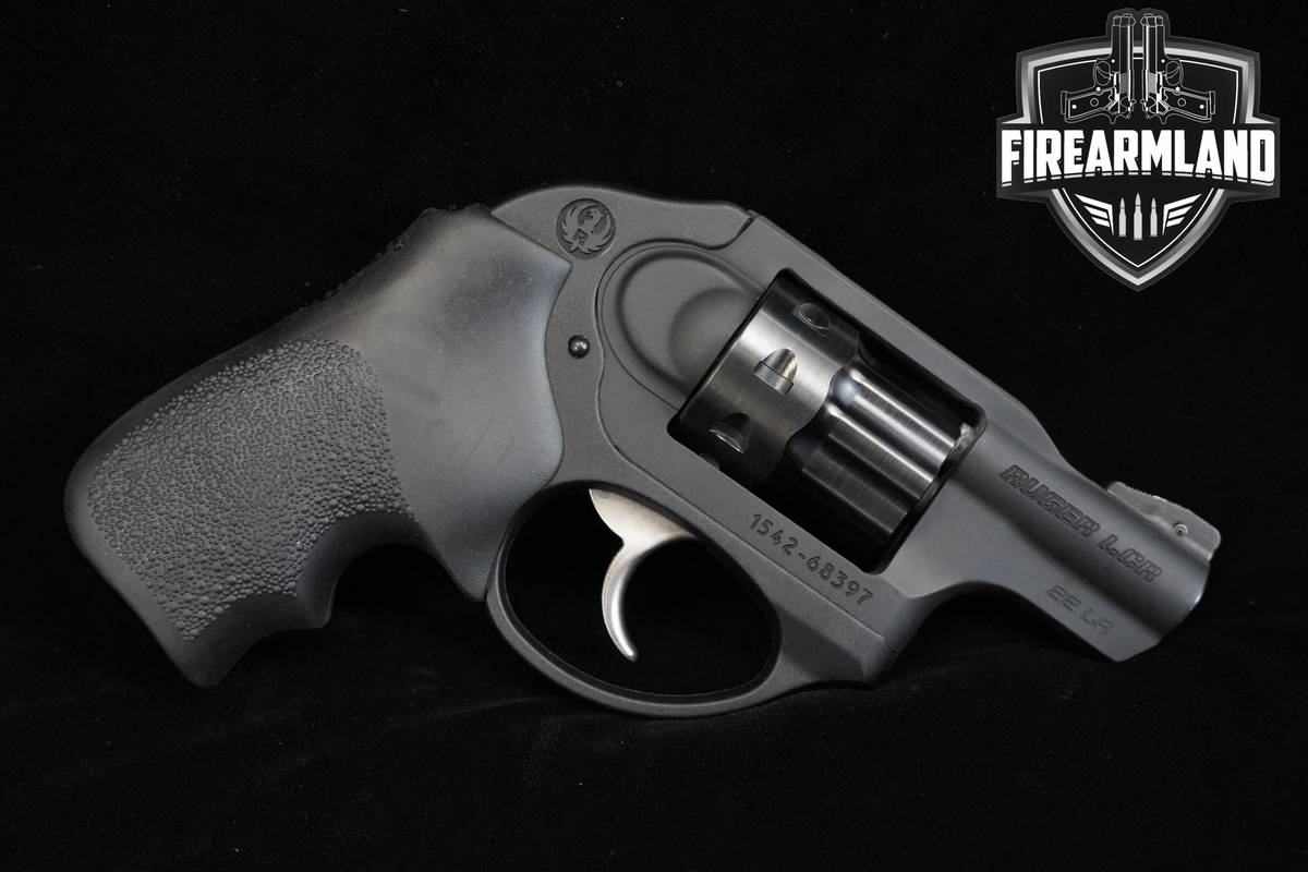 Sturm Ruger LCR DAO 8-SHOT 22LR Snub Nose Revolver Ruger +HOLSTER
