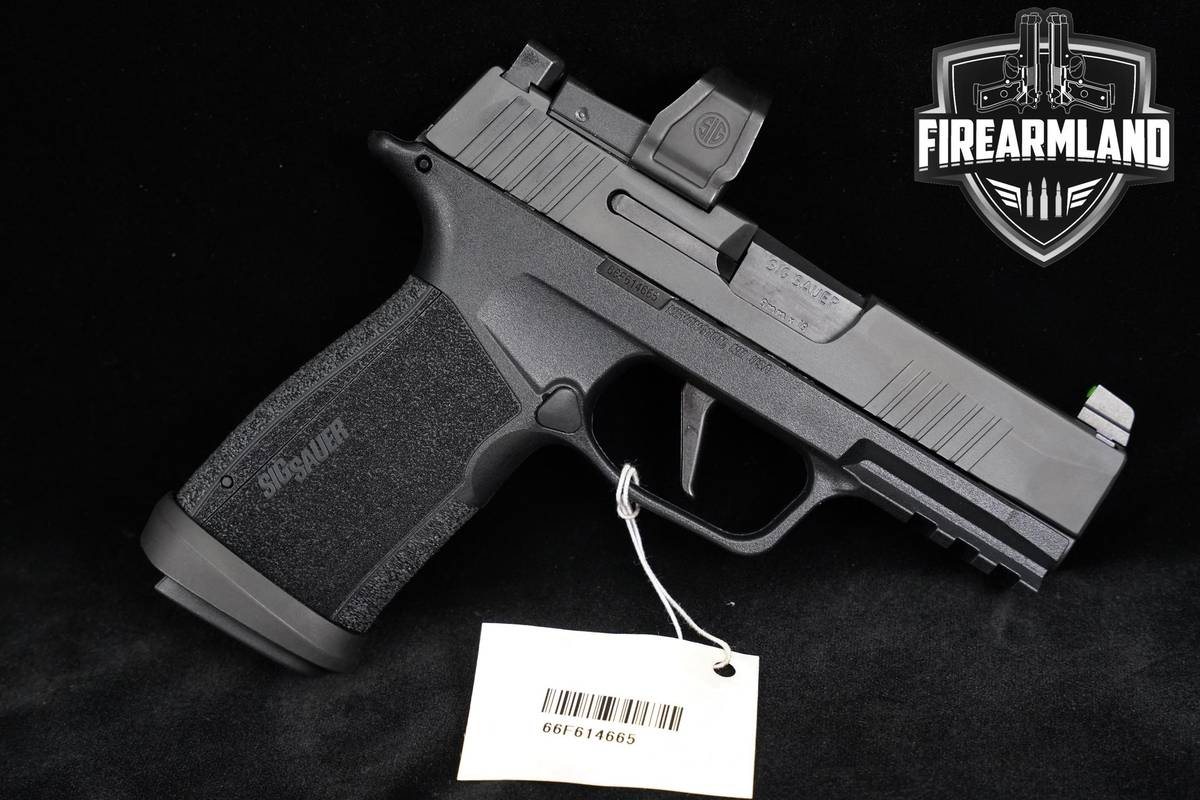 LNIB Sig Sauer P365 XMacro 9mm P-365 +3 MAGS, ORIG CASE & ROMEOZero Elite