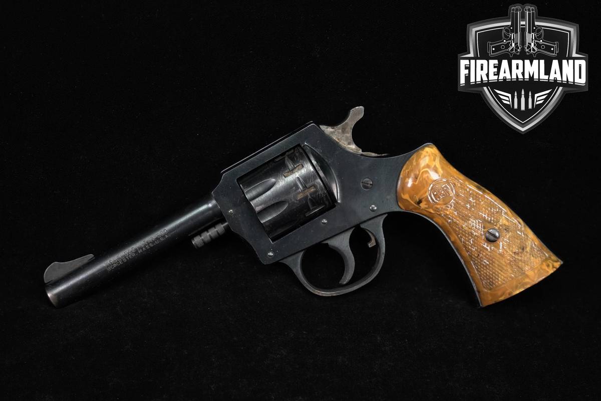 Harrington & Richardson Model 922 Second-Generation 22LR 4" Blued DA/SA
