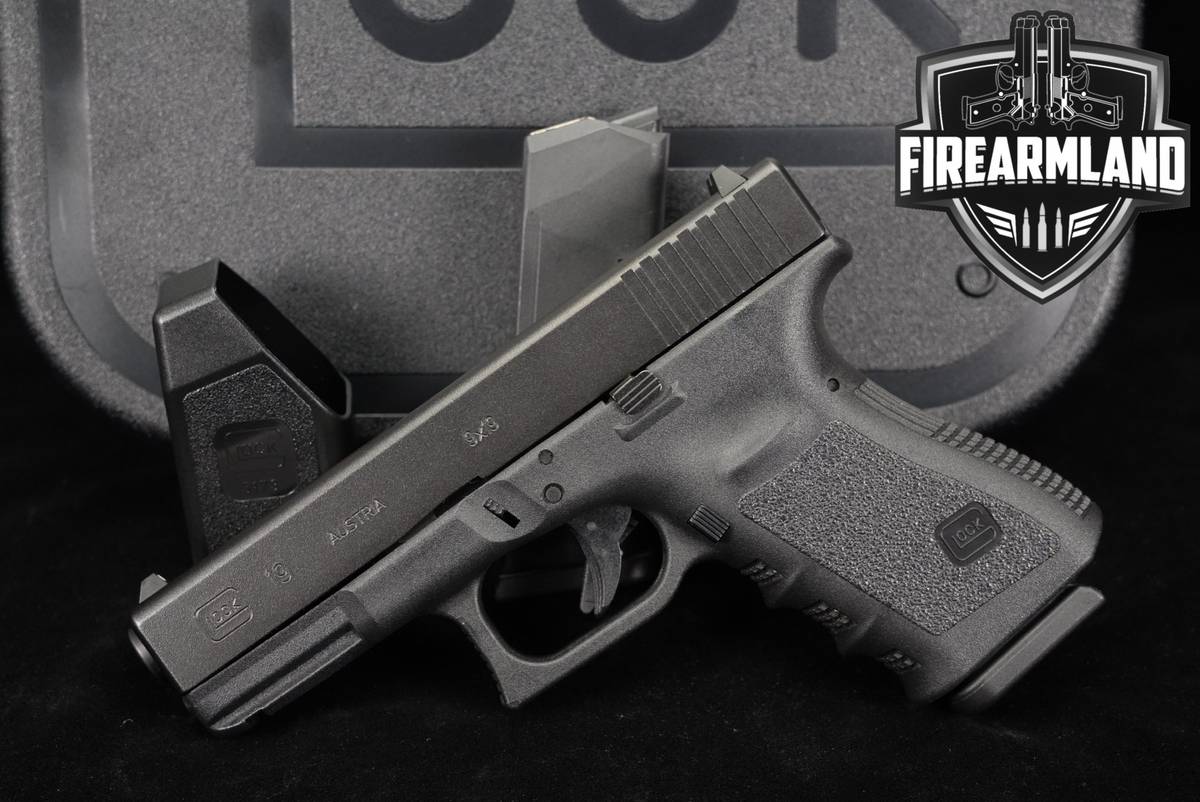 Glock 19 Gen3 G19 Gen 3 9mm 4.02 +2 MAGS, ORIG CASE