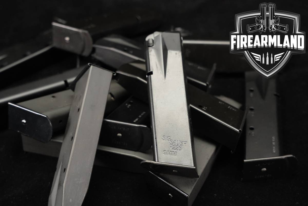 FOURTEEN (14) Sig Sauer P226 15 Round Magazines 9mm Luger MK25 P-226 Mags