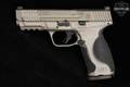 Smith & Wesson (S&W) M&P9 M2.0 Metal, Full Size, Optics Ready, No Thumb Safety 9mm Luger Tungsten Gray in Excellent Condition Image 3