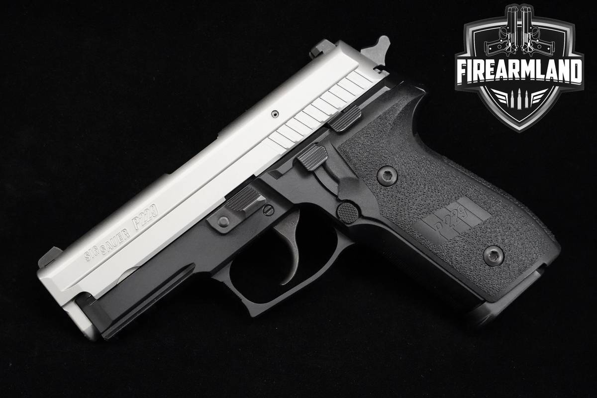 Sig Sauer P229 40 S&W Two-Tone P229 SIG-P229 P-229+2 MAGS & ORIG CASE