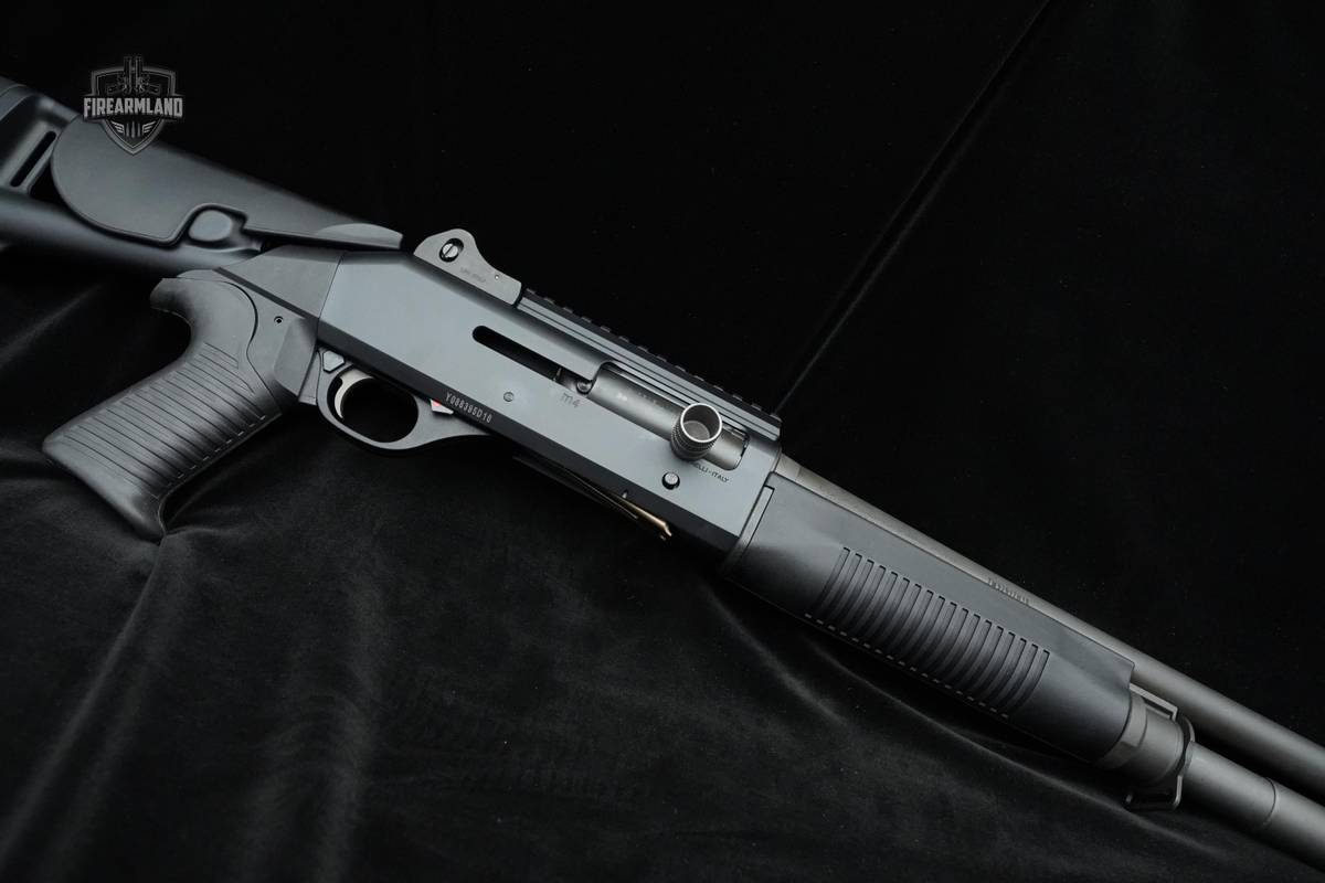 Benelli M4 Shotgun 12-gauge Benelli 12 GA M4 Semi Auto Tactical Shotgun 12