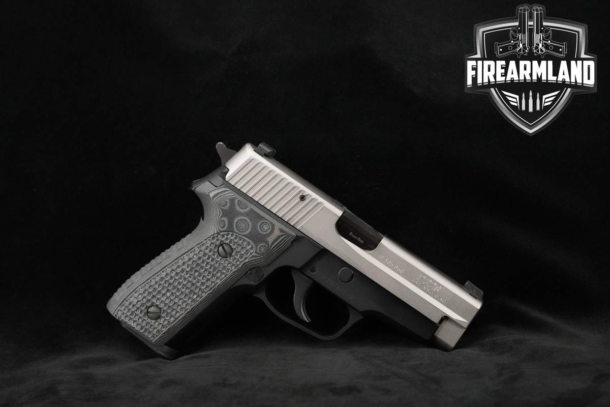 Sig Sauer P228 9mm Two-Tone Sig-Sauer P228 P-228 +2 MAGS & ORIG BOX
