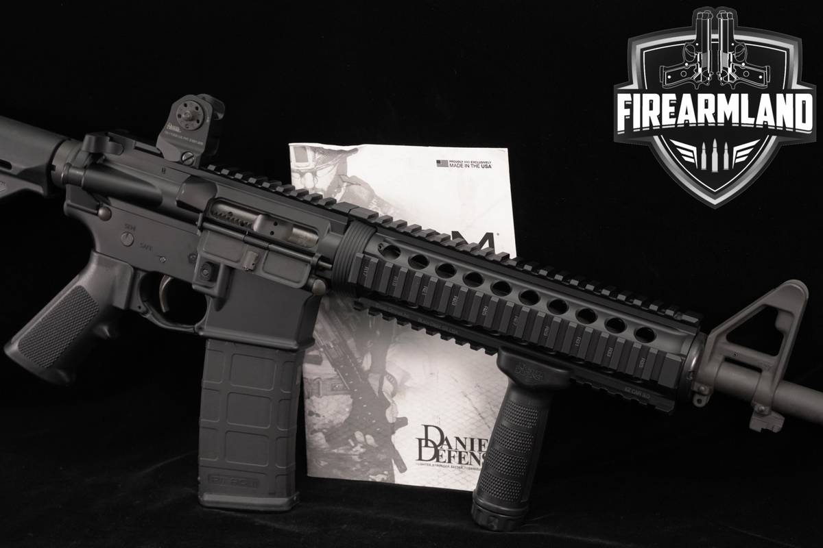 Daniel Defense DDM4 V1 5.56 NATO AR-15 AR15 16" DD M4 +FOREGRIP