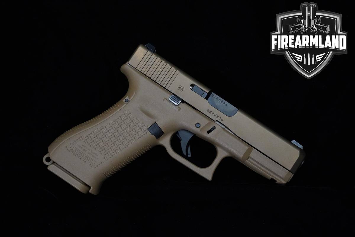 LIKE-NEW Glock 19X Gen5 9mm 4"  Glock-19X G-19 +3 MAGS & HOLSTER