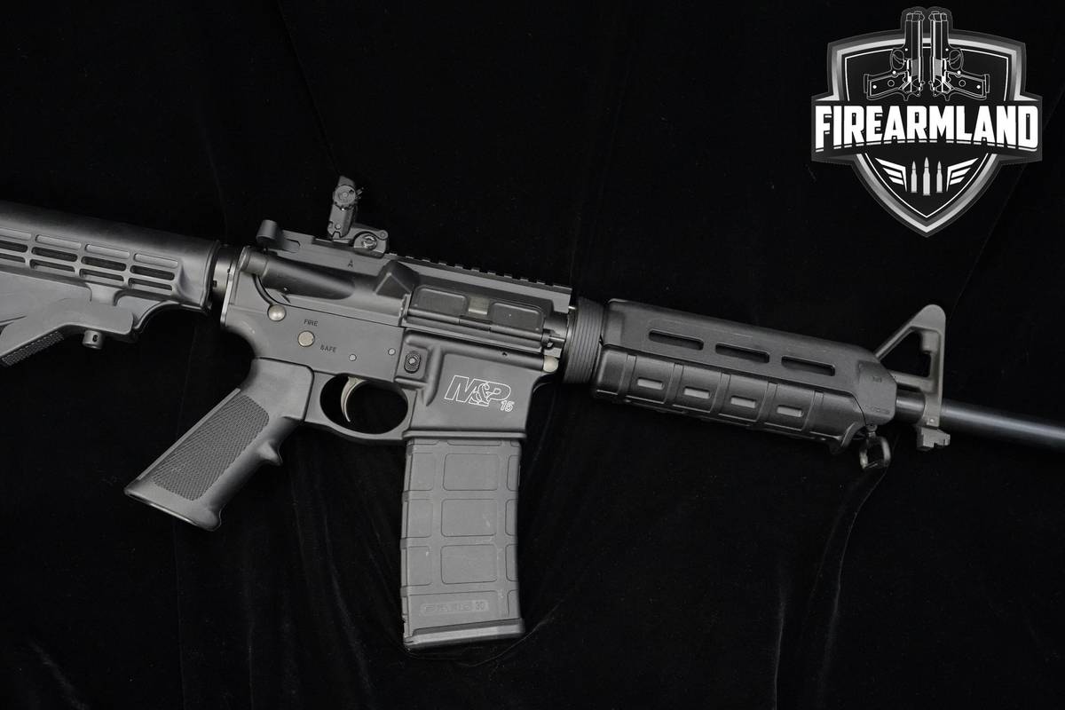 Smith & Wesson (S&W) M&P15 Sport II AR-15 AR15 AR S&W AR15 M&P-15