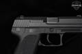 2006 Heckler & Koch (H&K, HK) USP Compact V7 .40 S&W Hostile Environment "HE" in Very Good Condition Image 4
