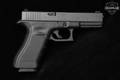 Glock 17 Gen4 9mm Luger (9x19 Para) Black in Excellent Condition Image 3