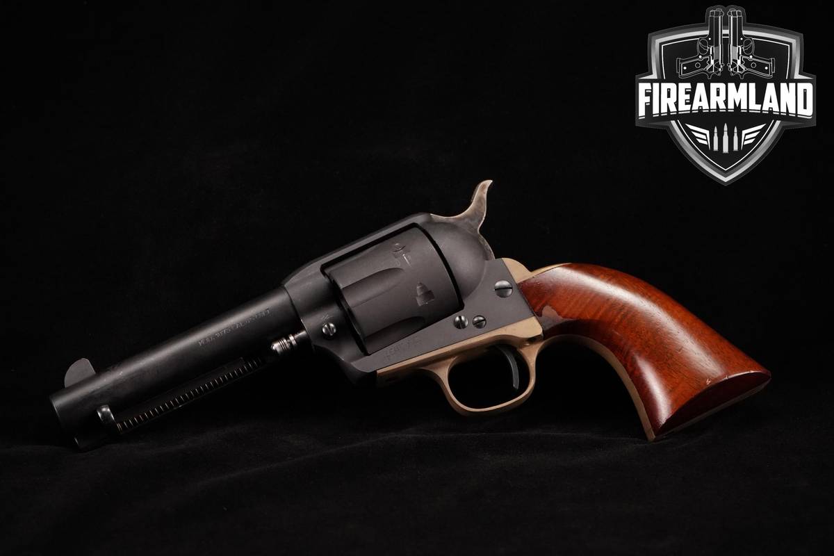A Uberti Model 1873 Cattleman 45 Colt 4.75 Parkerized +ORIG BOX