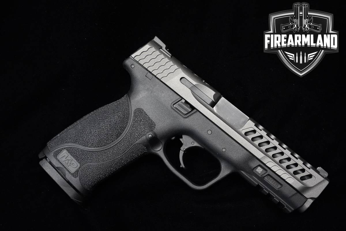 CUSTOM Smith & Wesson (S&W) M&P-9 2.0 Cut Slide 9mm 4.25 S&W M&P9 ORIG CASE