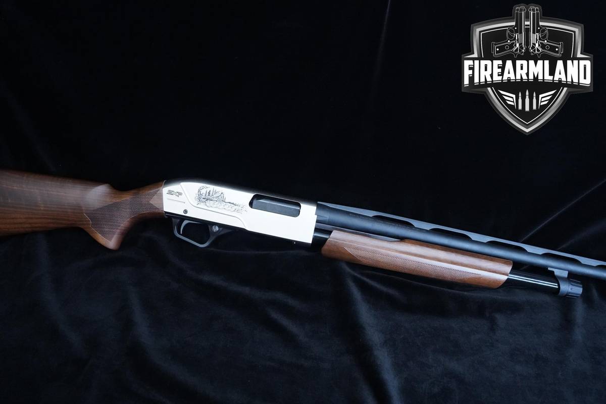 LIKE-NEW Winchester Super X Pump Upland Field 20-Gauge 28" Winchester SXP