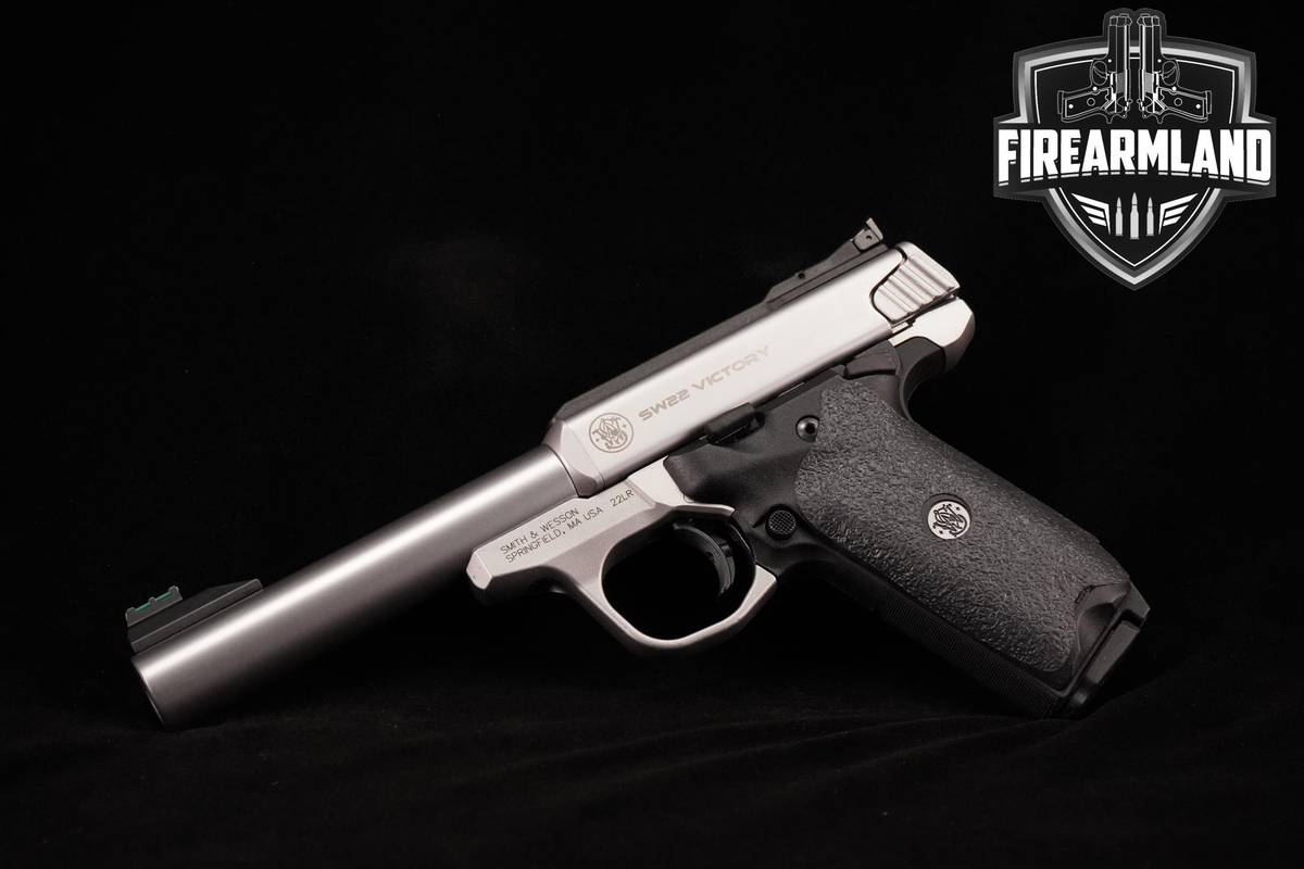 Smith & Wesson S&W SW22 Victory 22LR 5.5" SW 22 +3 MAGS & ORIG BOX