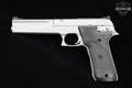 Smith & Wesson (S&W) Model 2206 Target .22 LR Satin Stainless in Good Condition Image 5