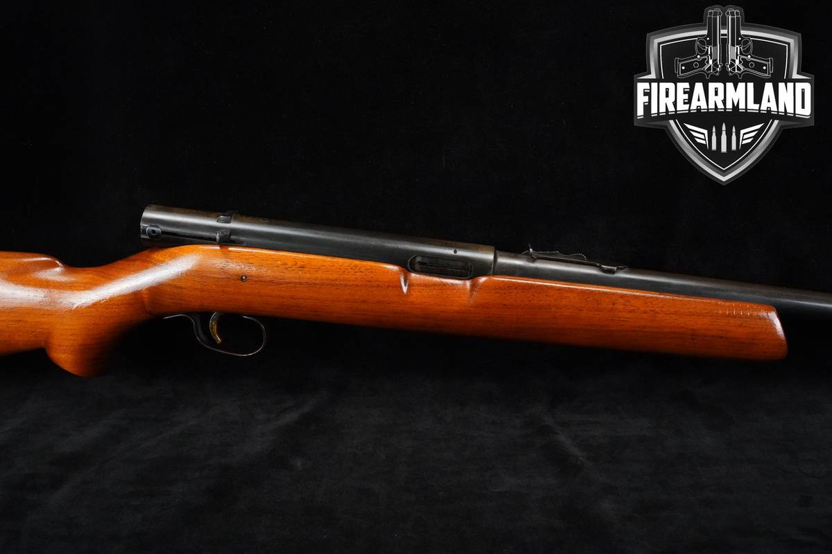 WW2-ERA 1942 Winchester Model 74 Sporting Rifle 22LR 24" Blued & Walnut