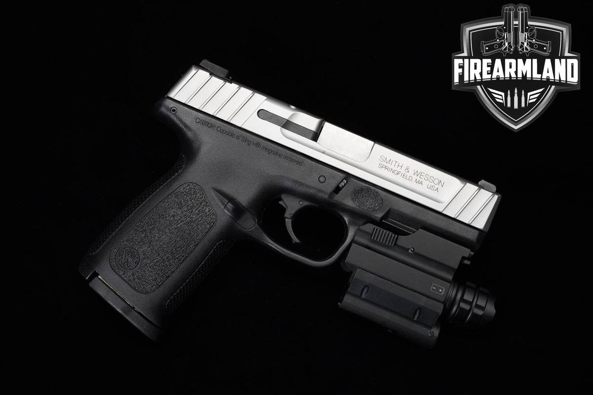 Smith & Wesson (S&W) SD9 VE 9mm 4" Stainless Steel S&W +2 MAGS