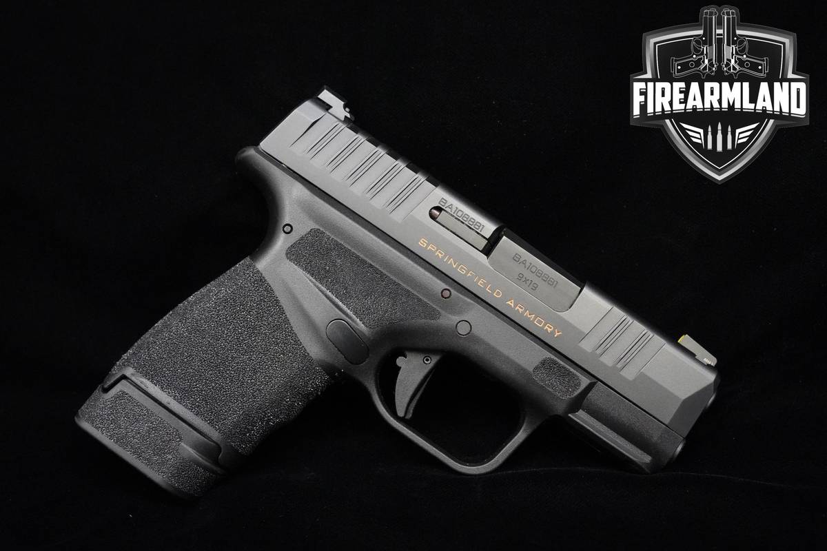 Springfield Armory Hellcat 9mm Springfield Hellcat +2 MAGS & ORIG BOX