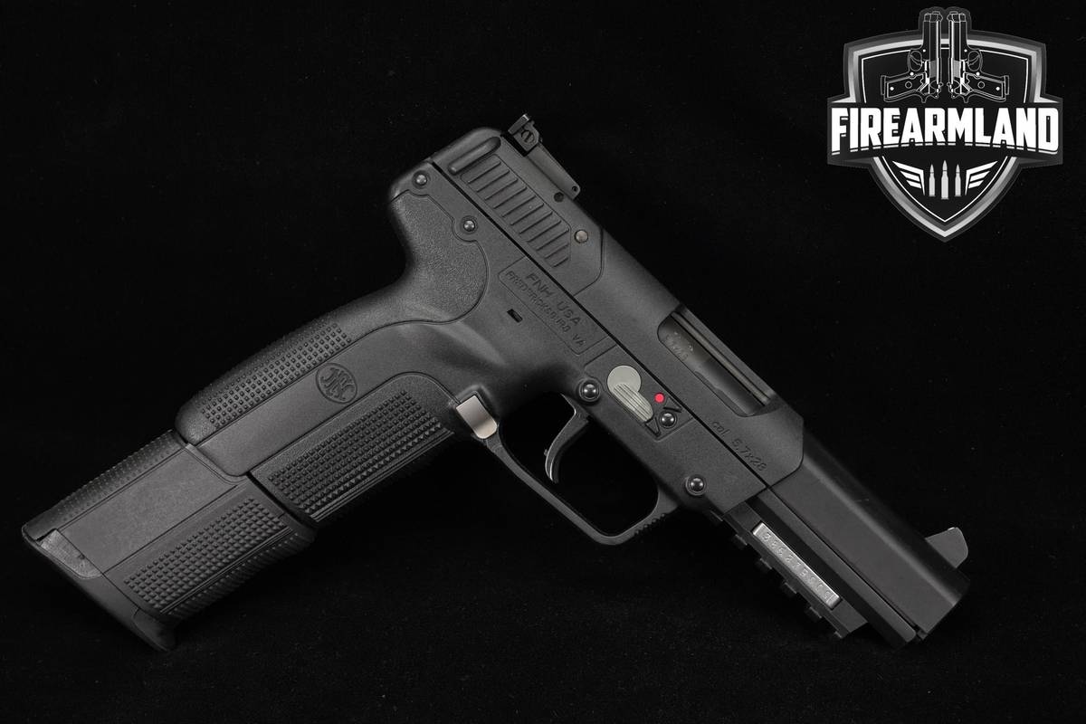 BELGIAN MADE FN Five-seveN USG 5.7x28 4.8" +5 MAGS & ORIG CASE