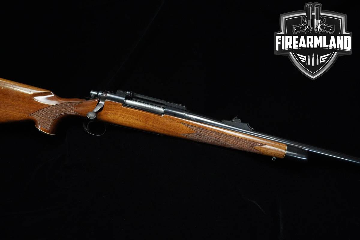1985 Remington Model 700 BDL Deluxe 7mm Rem Magnum 24" Blued Remington 700