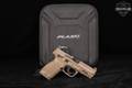 Smith & Wesson (S&W) M&P9 M2.0, Compact, Optics-Ready, Thumb Safety 9mm Luger FDE in Excellent Condition Image 2