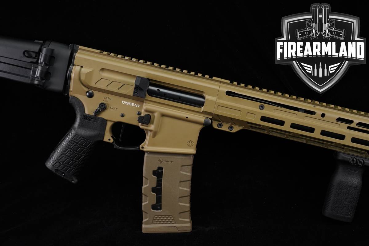 SIDE-CHARGING CMMG DISSENT Mk4 5.56 NATO AR-15 AR15 16" Tan & Black +2 MAGS
