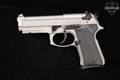Beretta 92FS Compact L Inox 9mm Luger Inox in Excellent Condition Image 5
