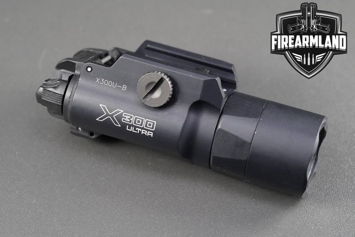 SureFire X300 Ultra 1000 Lumens X300U B Weapon Light