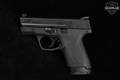 Smith & Wesson (S&W) M&P 40 Shield M2.0, No Thumb Safety .40 S&W Black in Excellent Condition Image 5