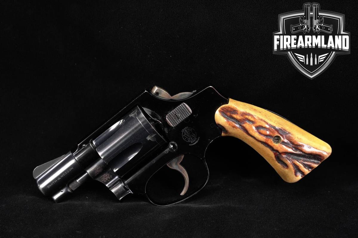Smith & Wesson Chiefs Special Airweight Pre-Model 37 38-Spl 2" +BARAMI GRIP