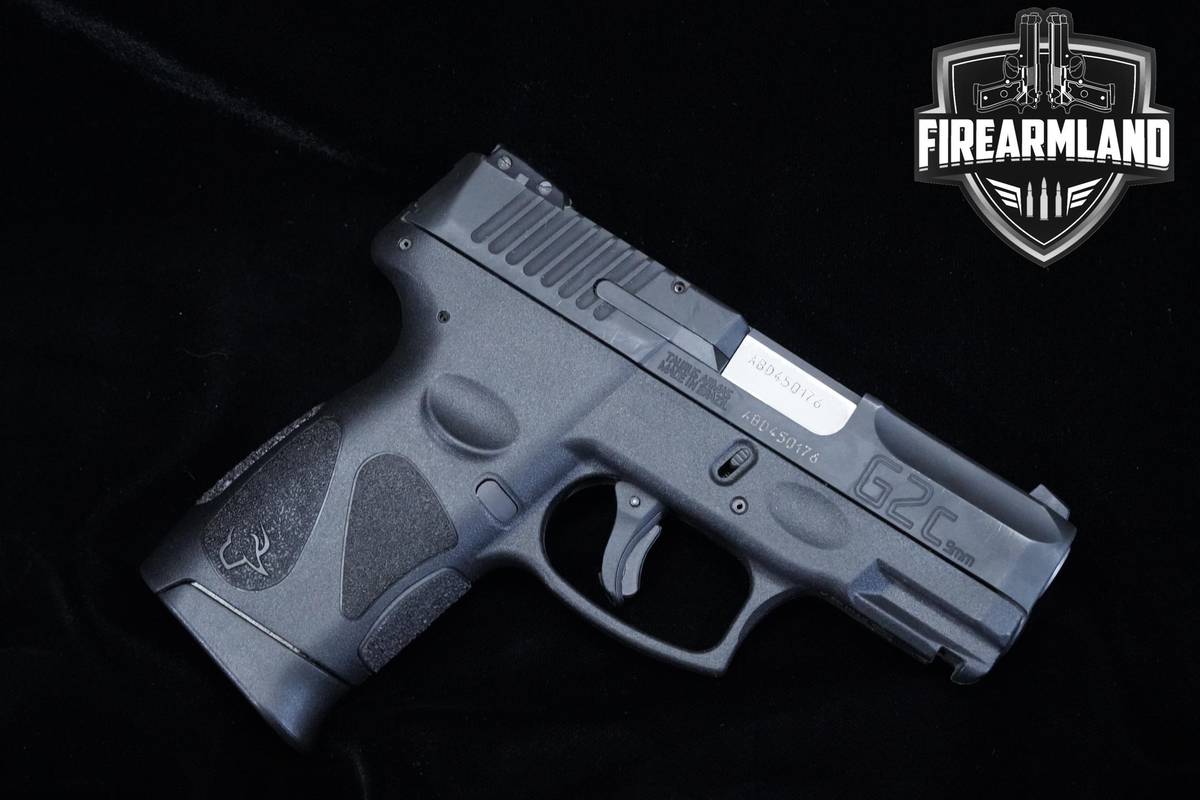 Taurus G2C 9mm 3.2" Taurus G2 Compact +2 MAGS
