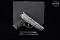 1996 Sturm Ruger P89 9mm Luger Two-Tone in Good Condition Image 2